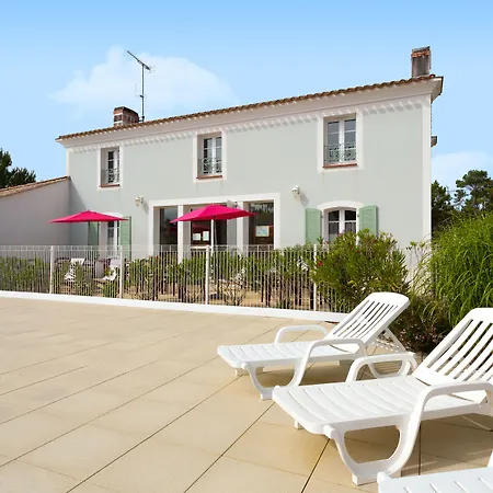Madame Vacances les Mas de Saint Hilaire-2